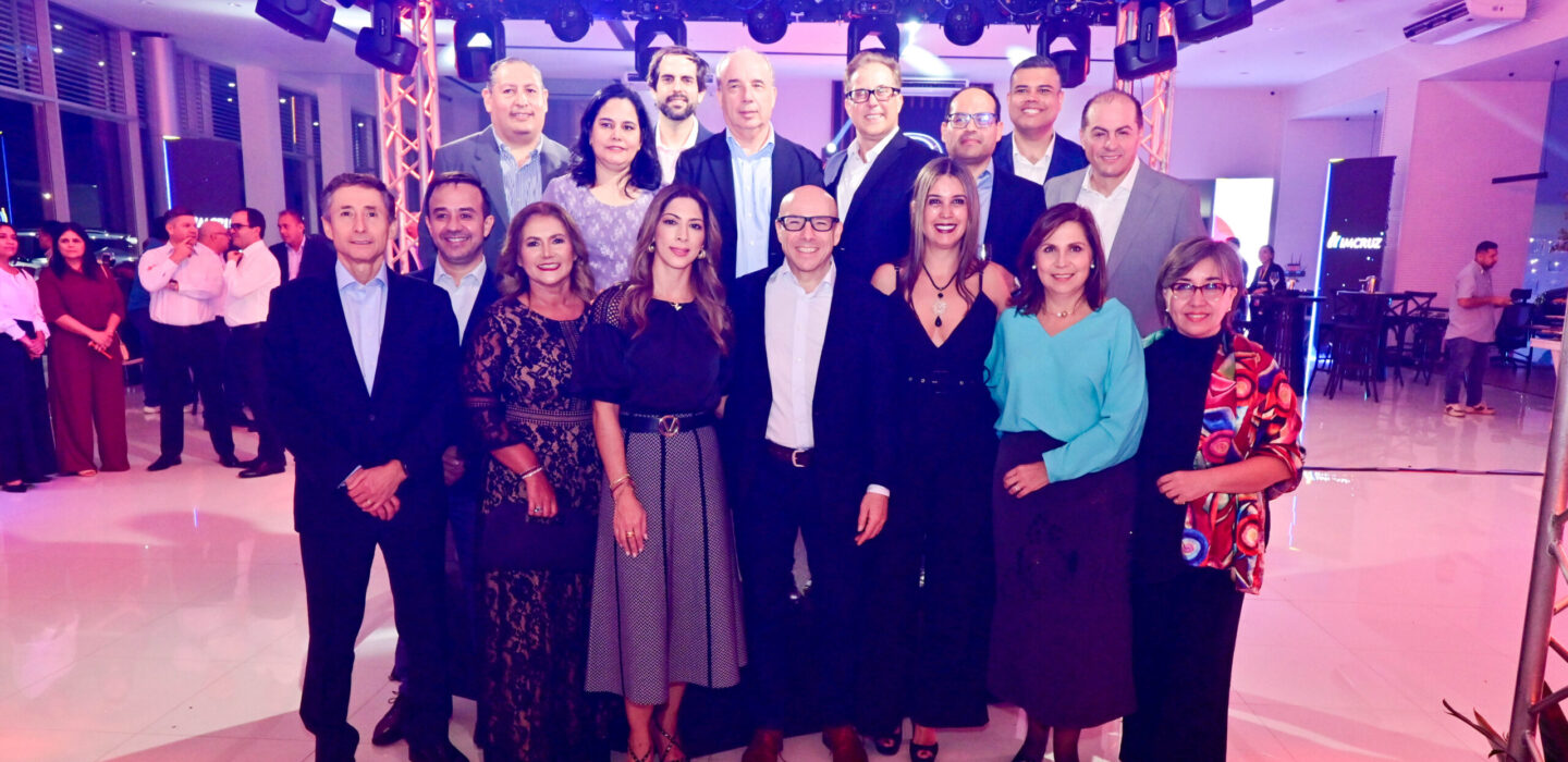 Inchcape Bolivia fortalece su liderazgo con un showroom renovado de clase mundial en Santa Cruz