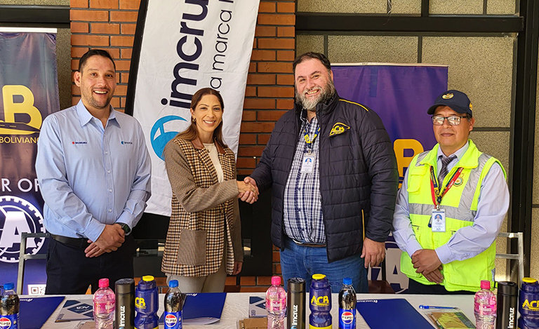 Inchcape Bolivia – Imcruz y Automóvil Club Boliviano se unen para formar jóvenes responsables al volante